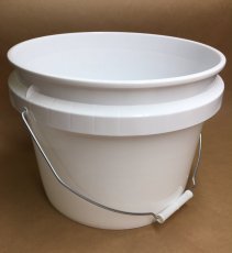 15 Kilogram Pails